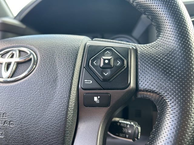 Used 2016 Toyota Tacoma TRD Off-Road w/ Towing Package AWD/4WD image 16