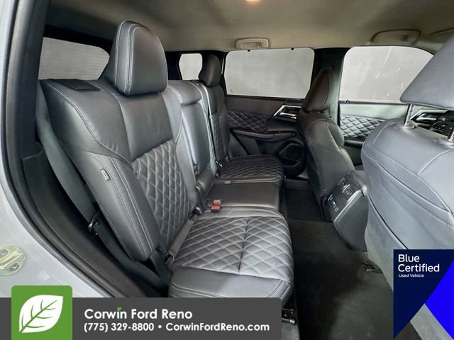 Used 2023 Mitsubishi Outlander SEL image 30