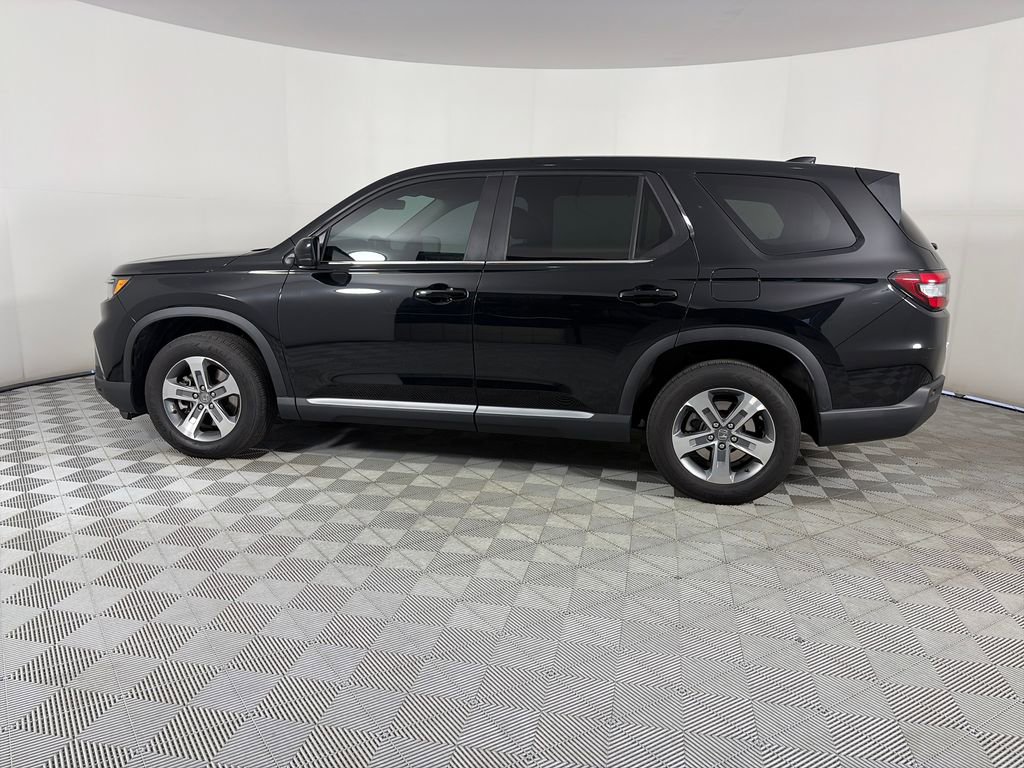 Used 2024 Honda Pilot EX-L image 4