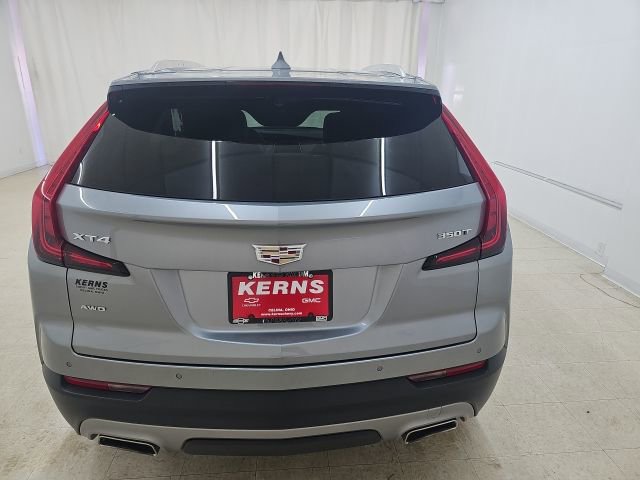 Used 2023 Cadillac XT4 Premium Luxury AWD/4WD image 13