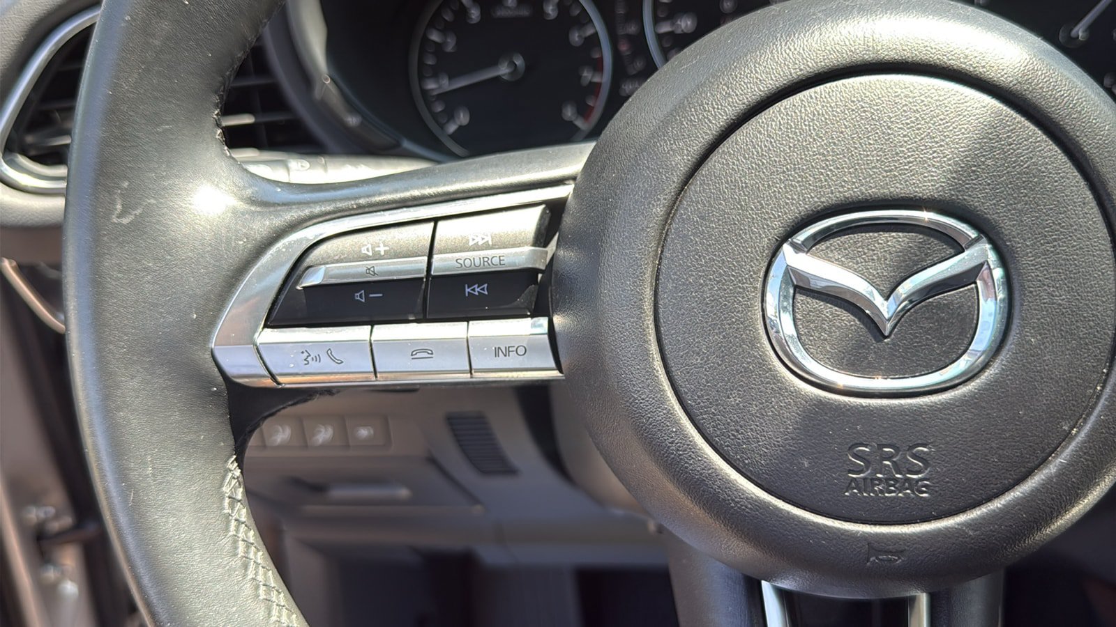 Used 2023 MAZDA CX-30 AWD 2.5 S w/ Premium Package image 12