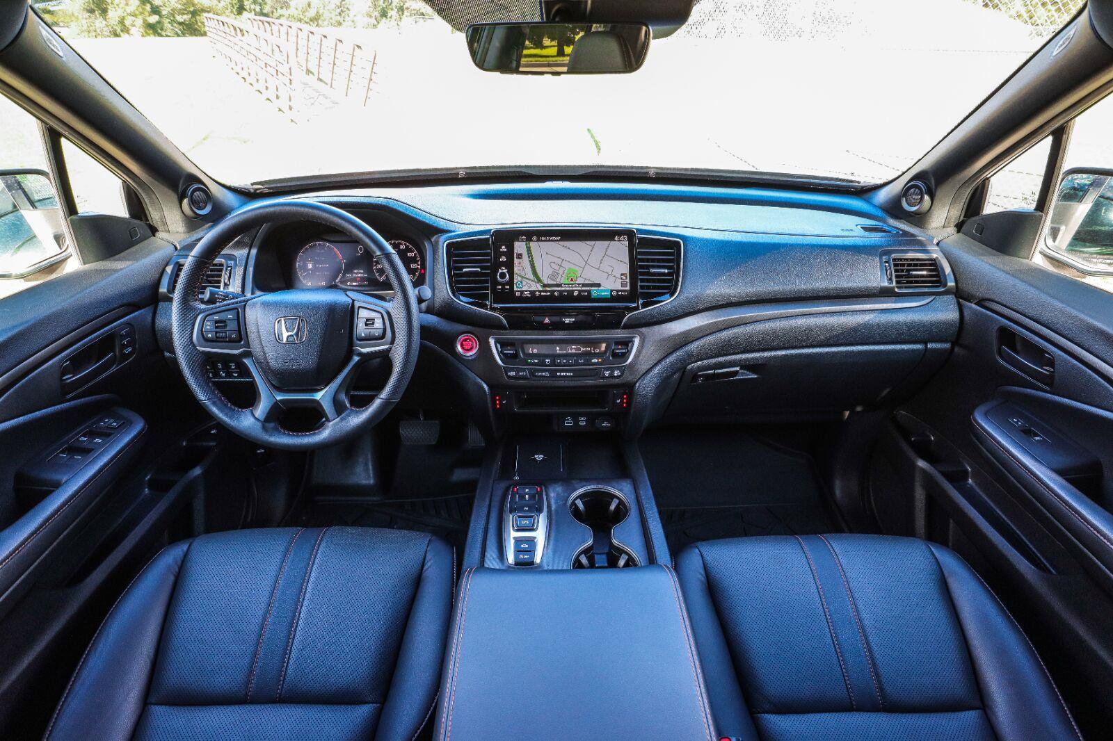 Used 2024 Honda Ridgeline TrailSport image 2