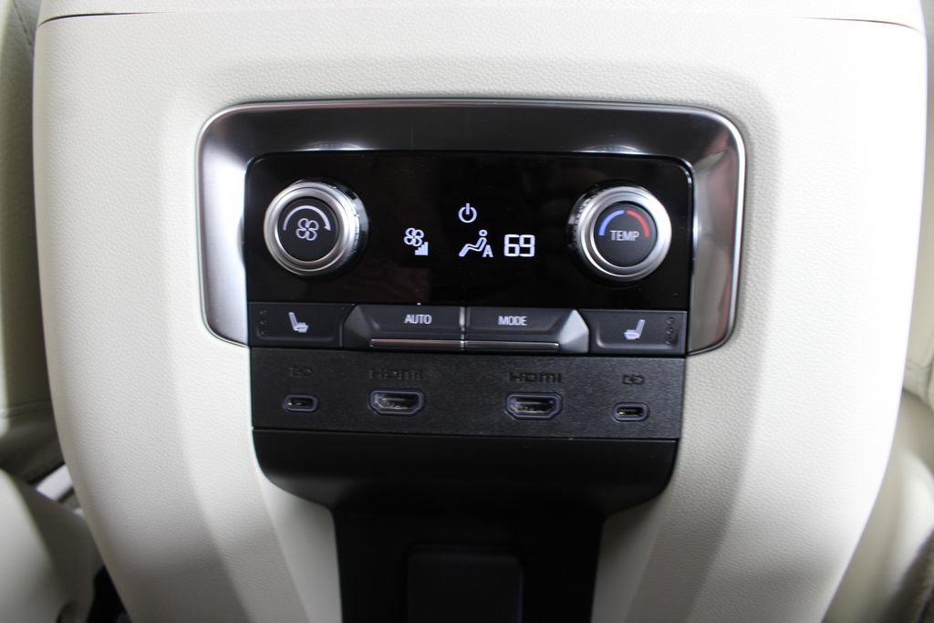 New 2026 GMC Yukon XL Denali w/ Advanced Technology Package AWD/4WD image 24