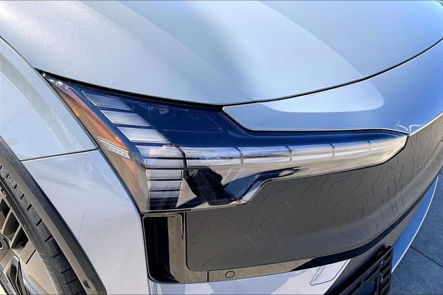 Used 2026 Volvo EX30 Cross Country Ultra w/ Protection Package Premier image 28