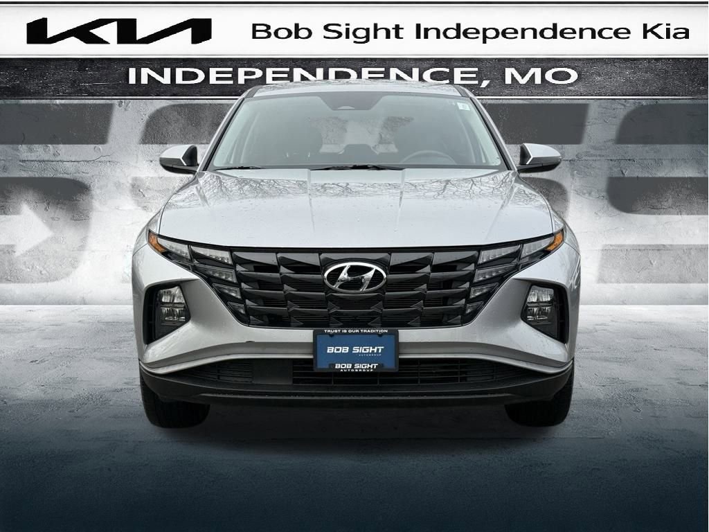 Used 2023 Hyundai Tucson SE image 16
