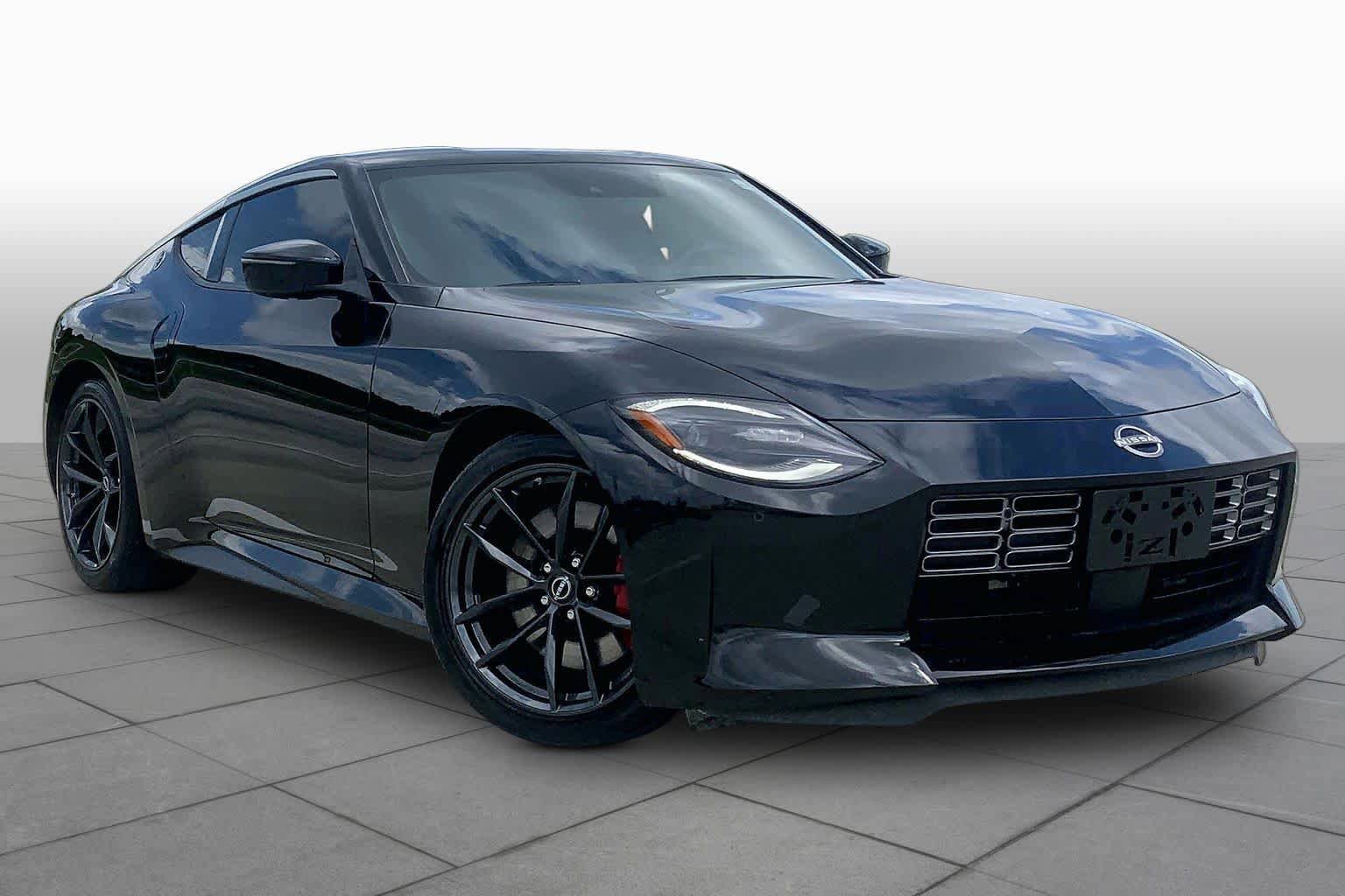 Used 2025 Nissan Z Performance w/ Floor Mat Package image 2
