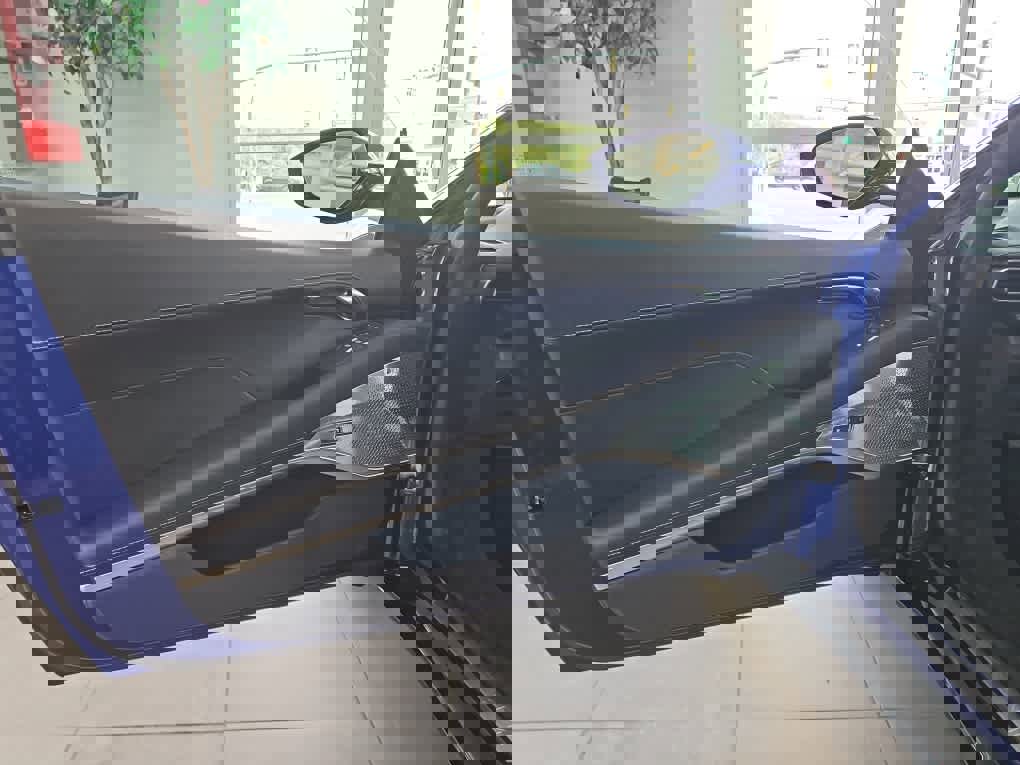 New 2025 Lotus Emira image 18