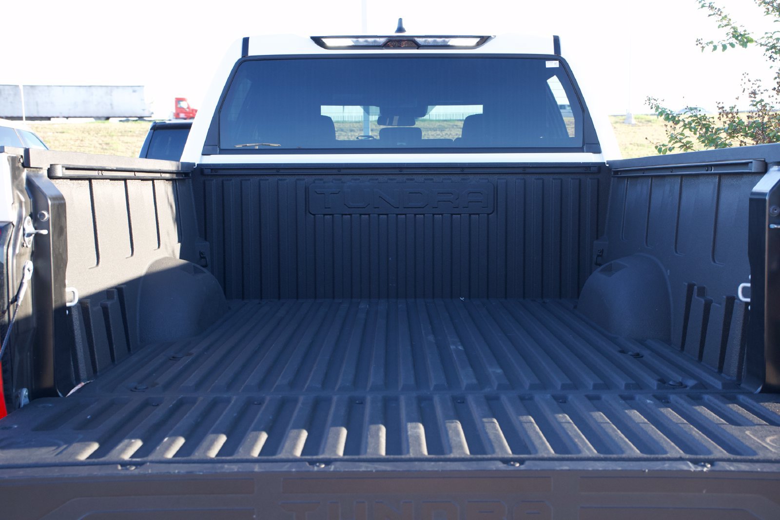 Used 2026 Toyota Tundra SR5 w/ SX Package RWD image 31