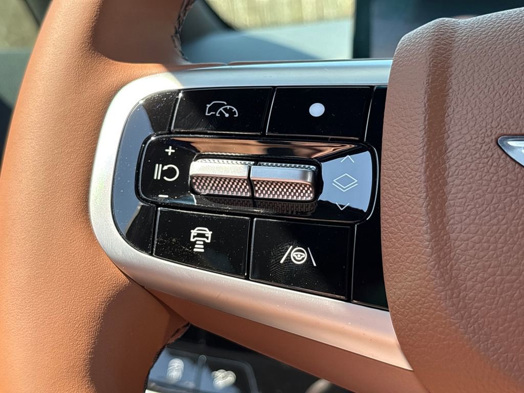 New 2026 Genesis GV70 2.5T Advanced image 23