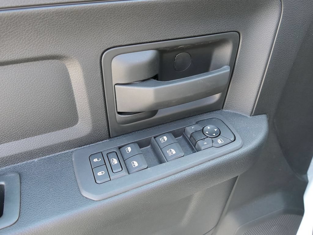 New 2025 RAM 2500 Tradesman AWD/4WD image 16