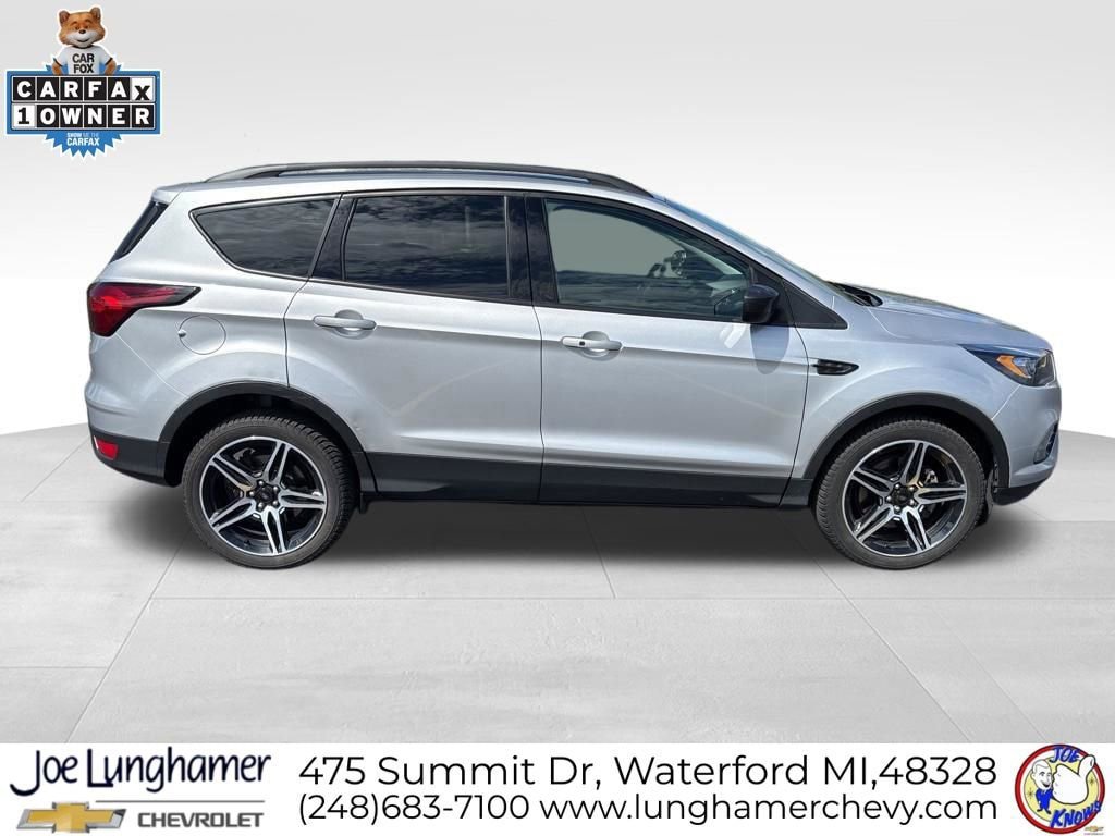 Used 2019 Ford Escape SEL AWD/4WD image 2