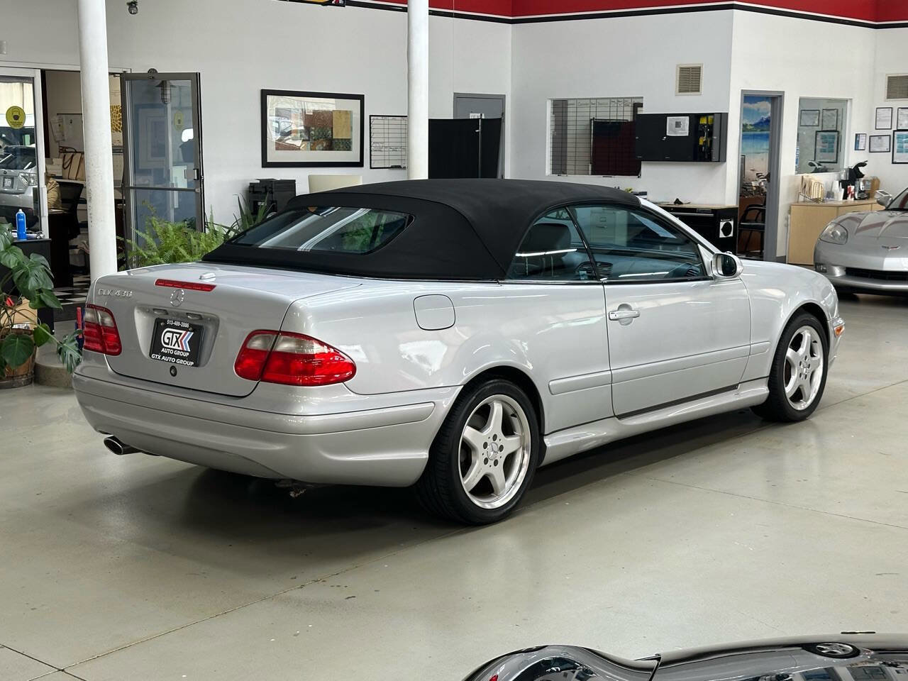 Used 2002 Mercedes-Benz CLK 430 Cabriolet image 3