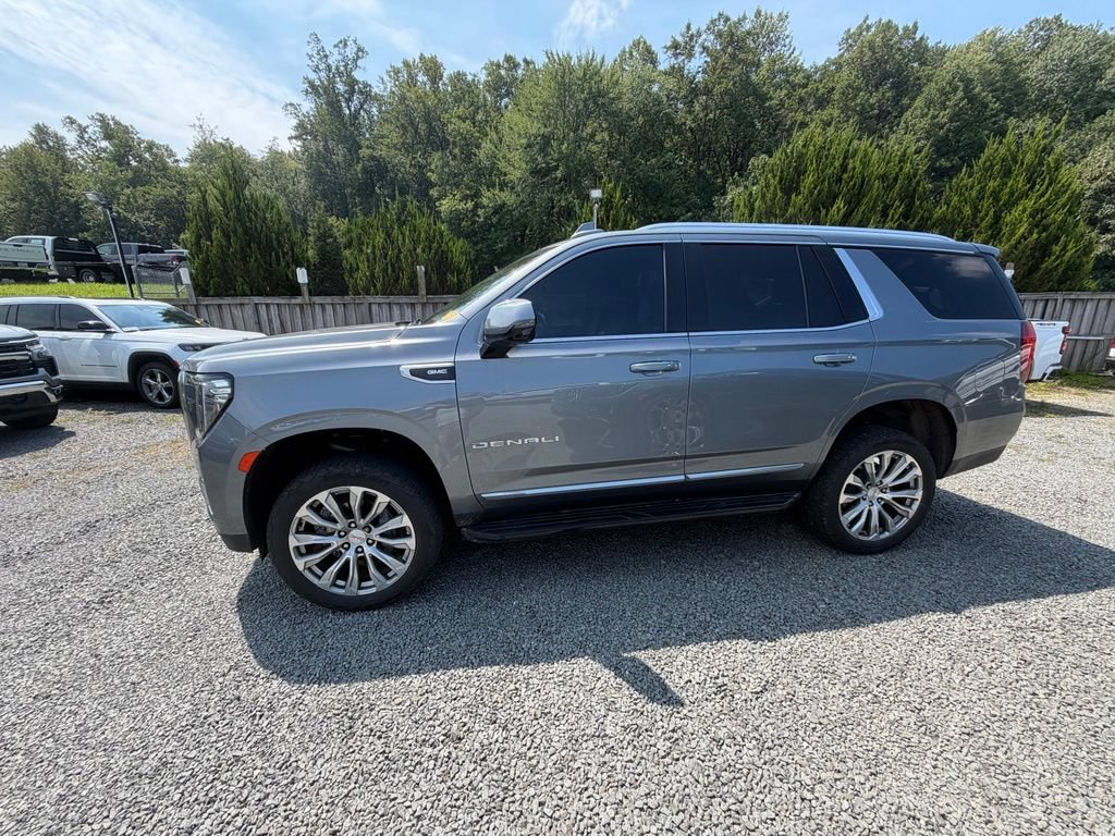 Used 2022 GMC Yukon Denali AWD/4WD image 3