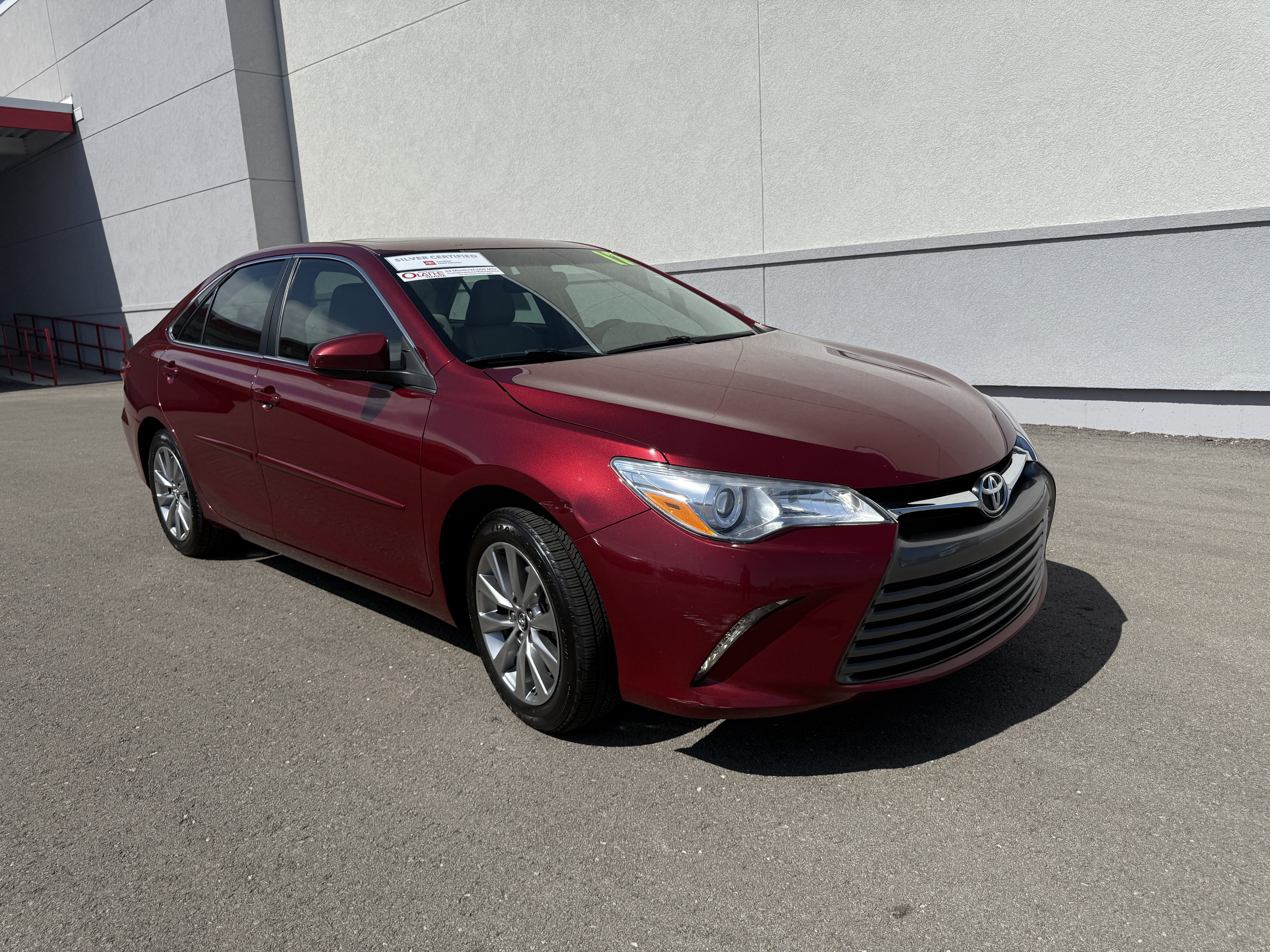 Certified 2017 Toyota Camry XLE w/ Moonroof Package FWD image 10