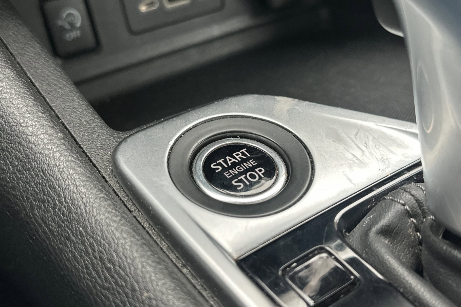 Certified 2024 Nissan Sentra SV image 21