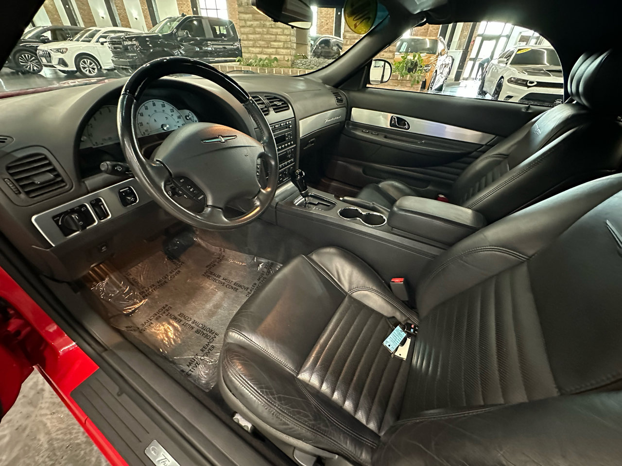 Used 2002 Ford Thunderbird image 12