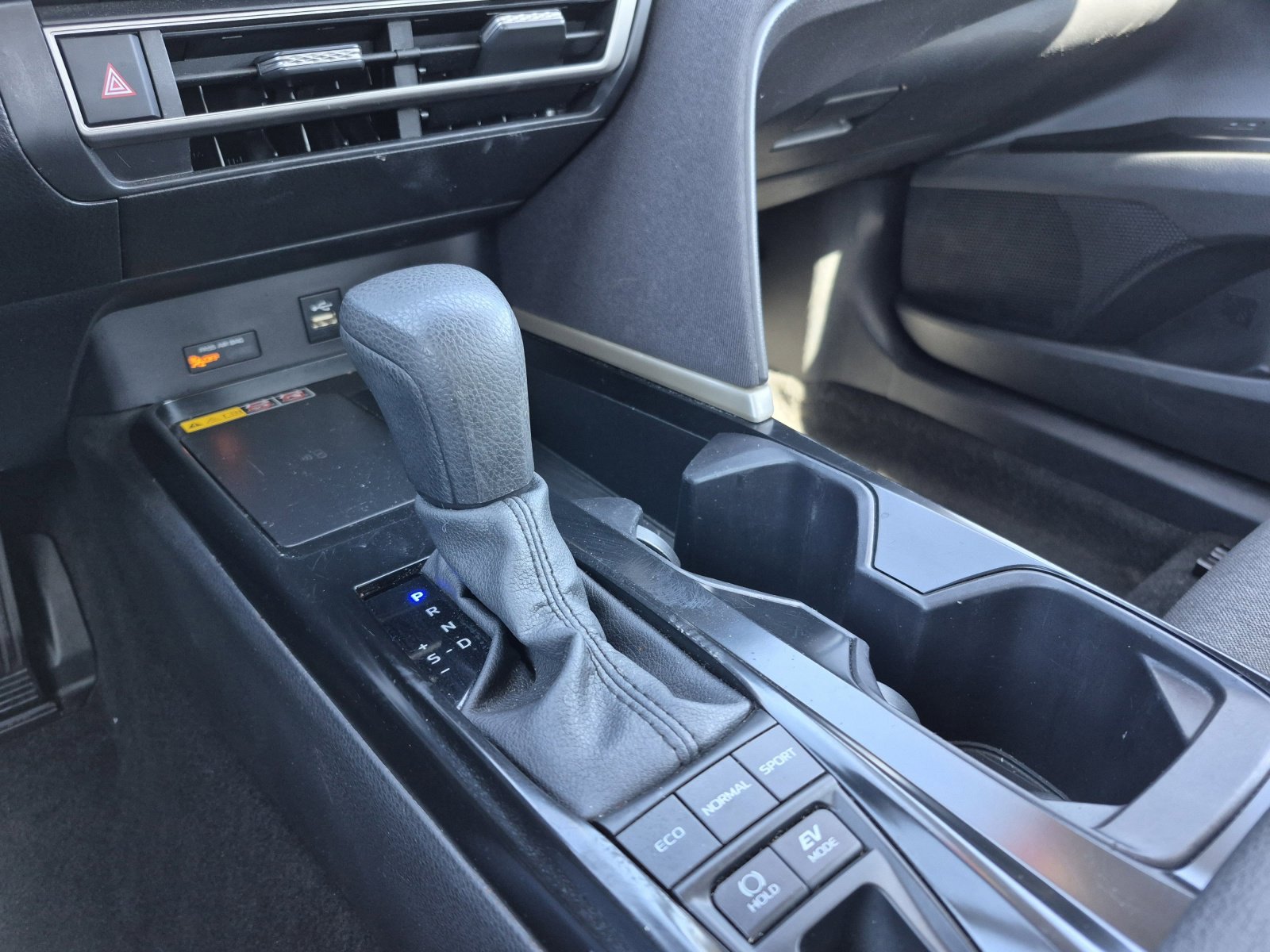 Certified 2025 Toyota Camry LE image 12