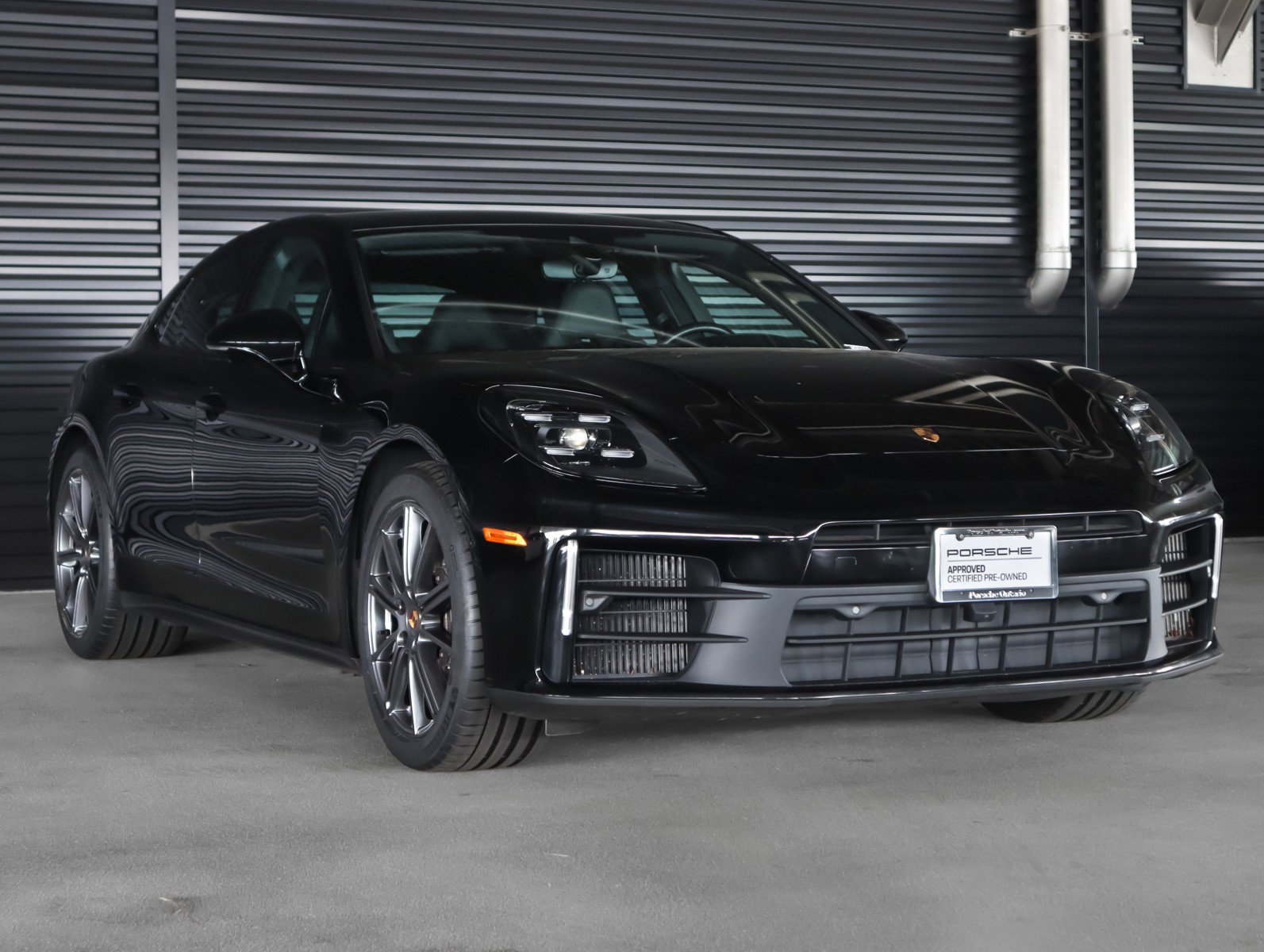 Certified 2025 Porsche Panamera RWD image 7