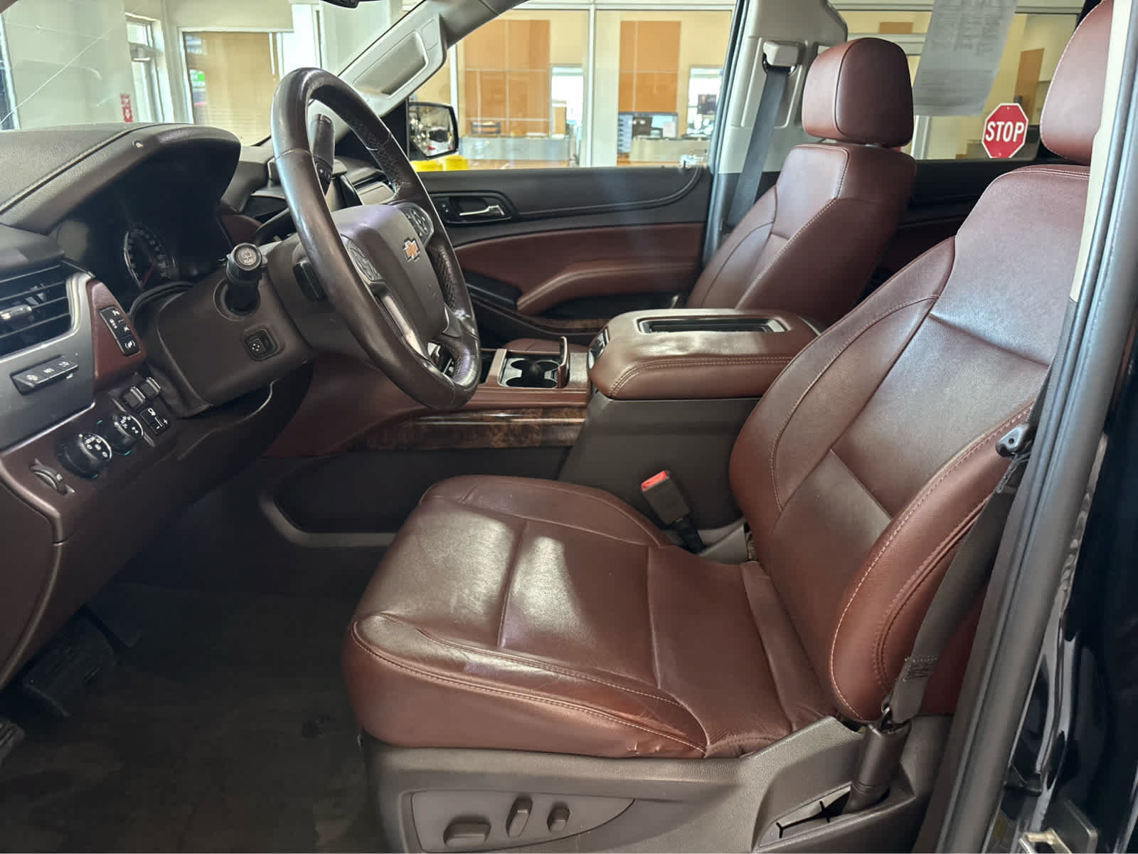 Used 2018 Chevrolet Tahoe Premier AWD/4WD image 24