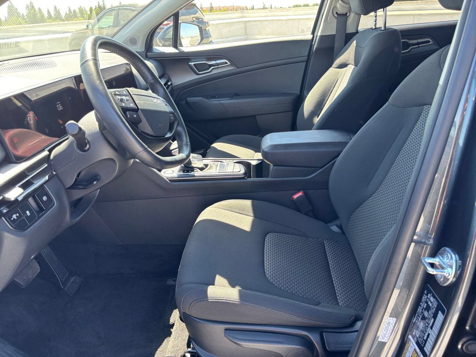 Used 2026 Kia Sportage LX AWD/4WD image 26