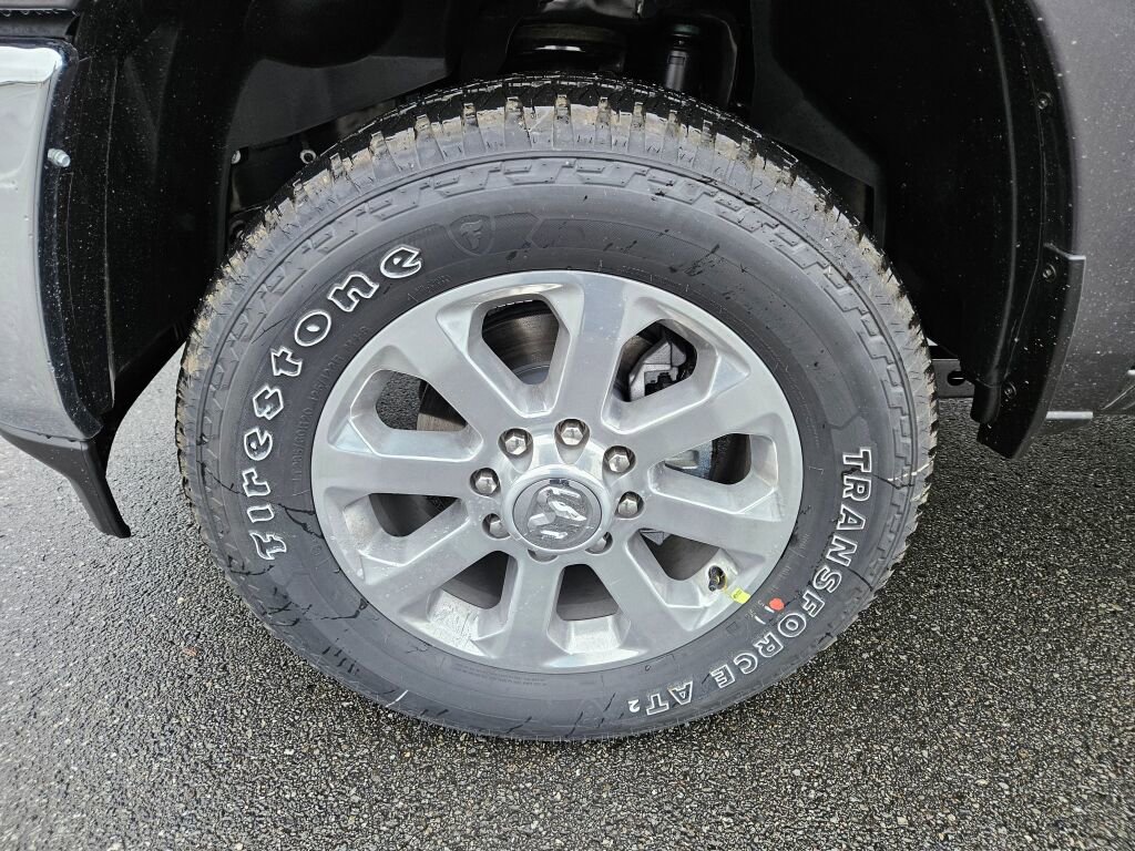 New 2026 RAM 2500 Big Horn AWD/4WD image 9