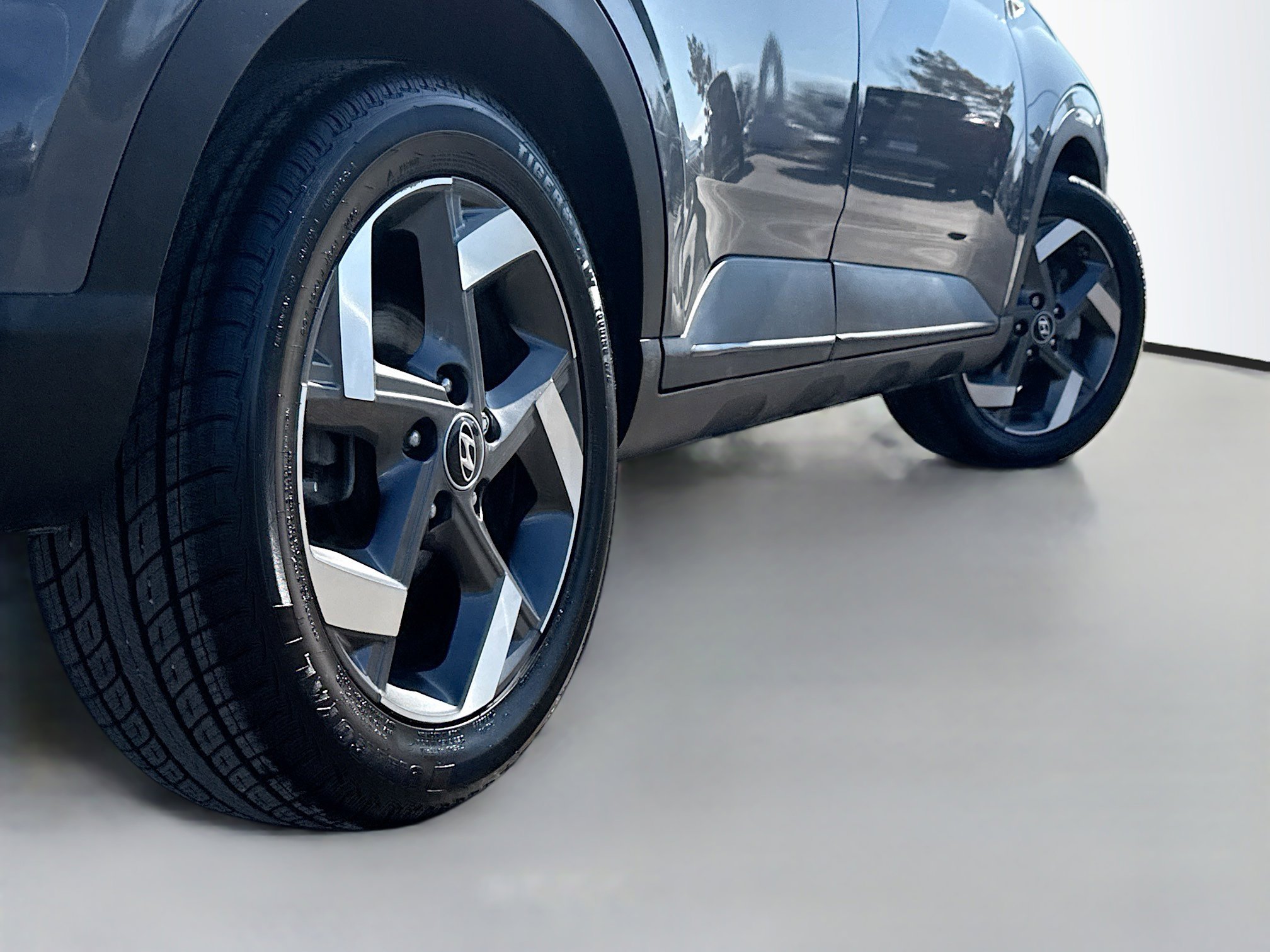 Certified 2022 Hyundai Venue Limited image 16