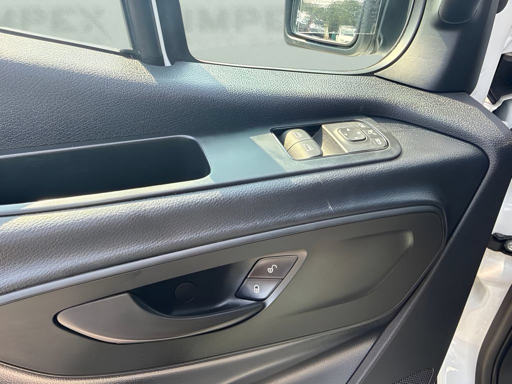 Used 2023 Mercedes-Benz Sprinter 2500 image 15