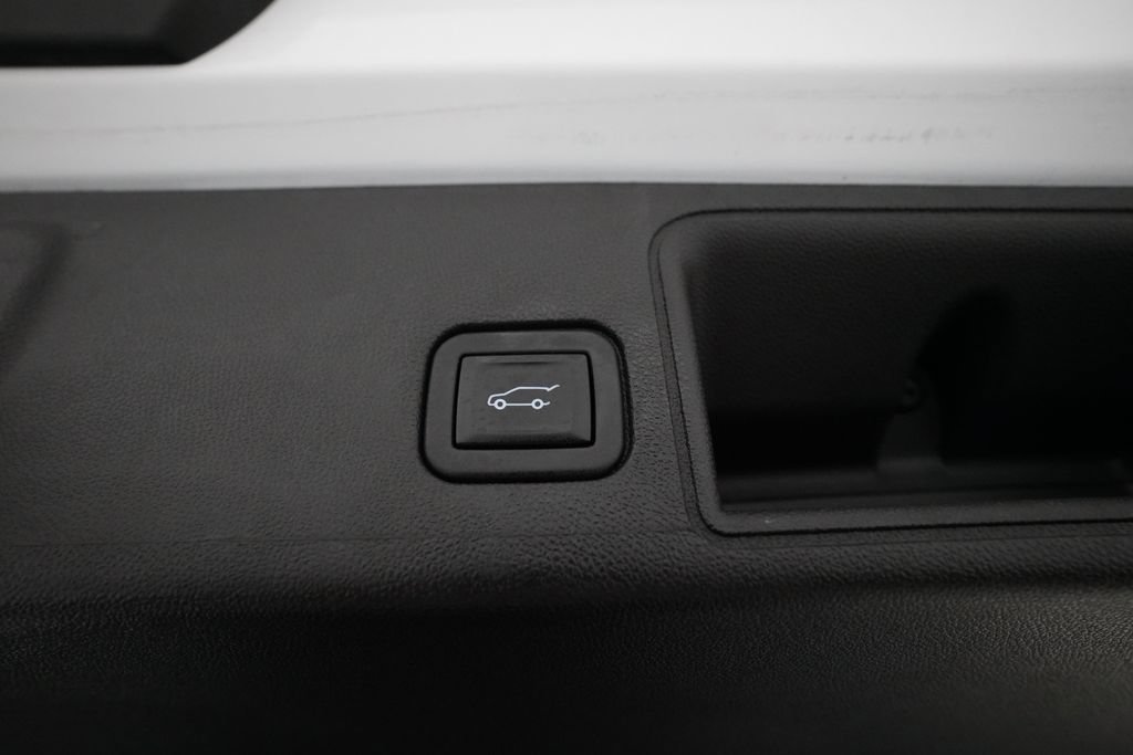 Used 2023 GMC Terrain AT4 w/ Infotainment Package II AWD/4WD image 15