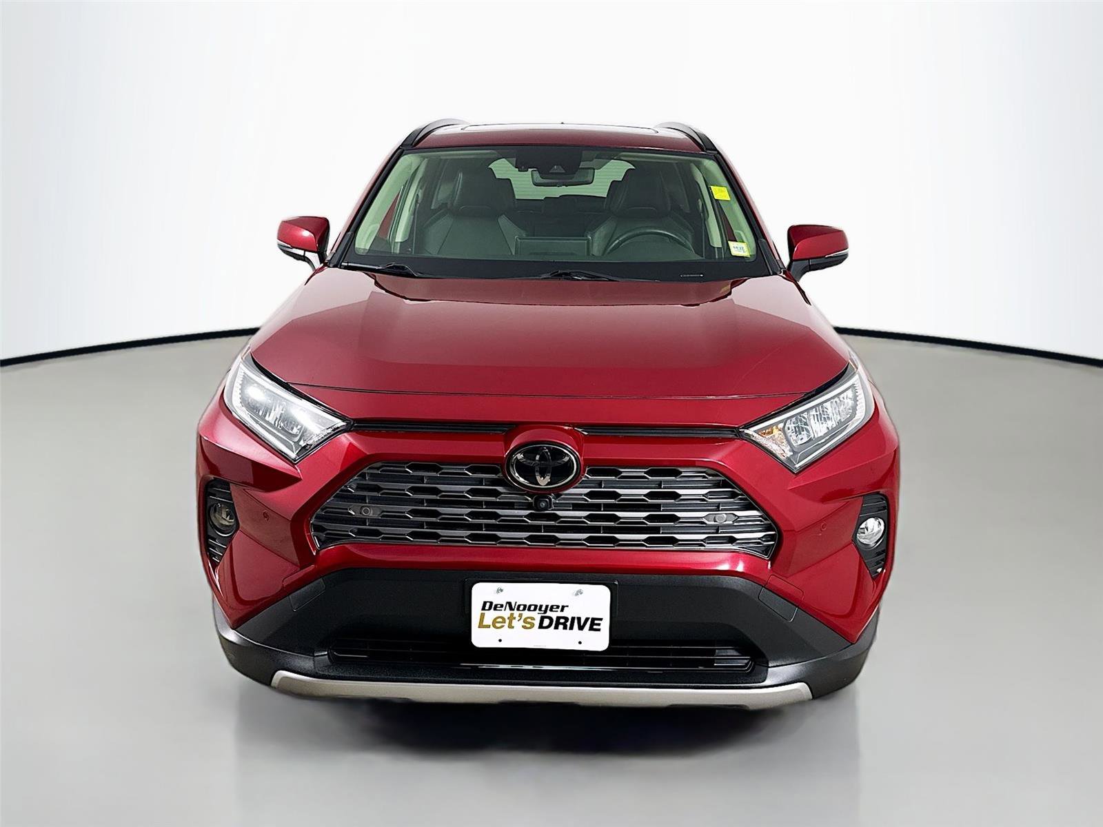 Used 2021 Toyota RAV4 Limited image 4