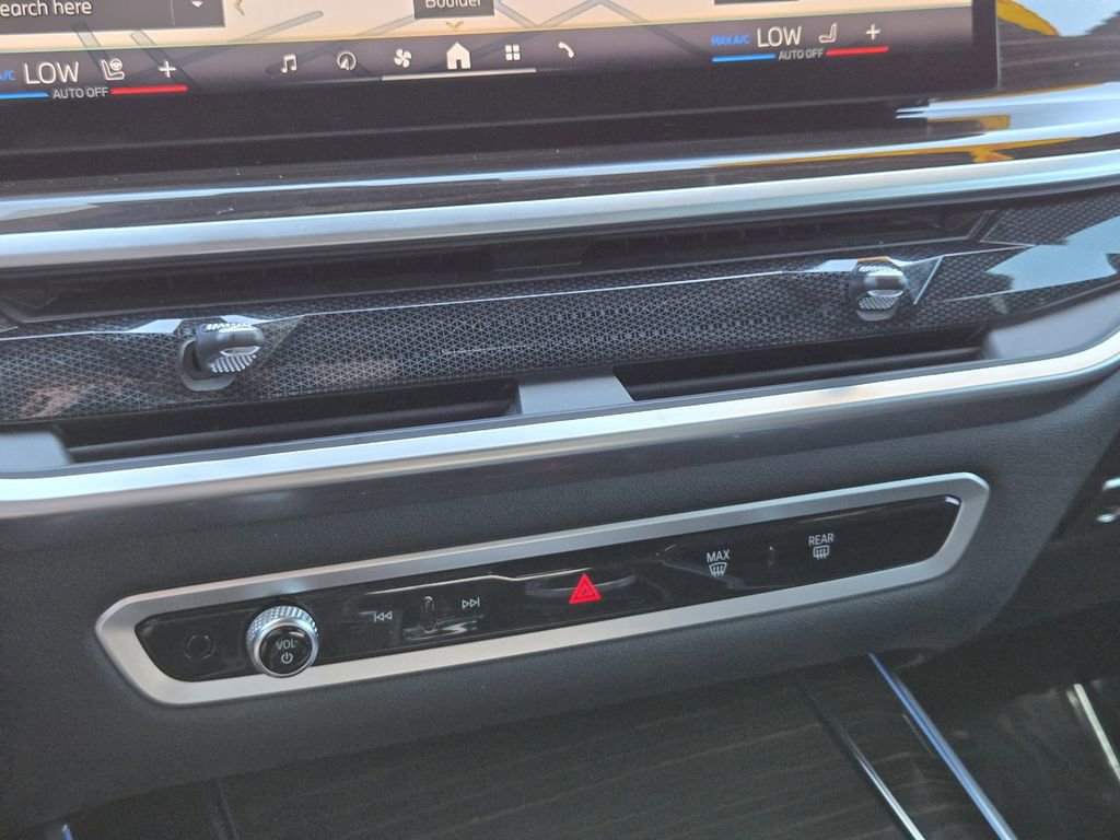 Used 2024 BMW X5 xDrive50e w/ Executive Package image 19