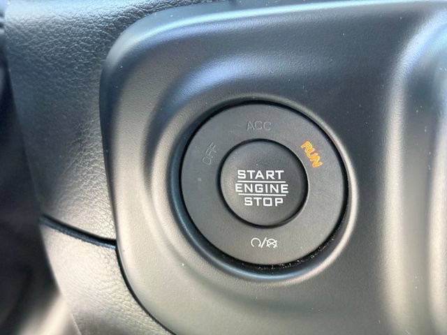 Used 2022 Jeep Wrangler Unlimited Sport AWD/4WD image 16