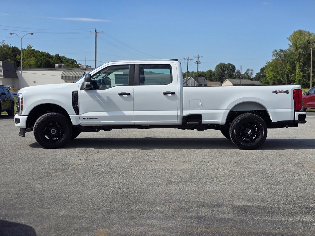 New 2026 Ford F350 XL image 4