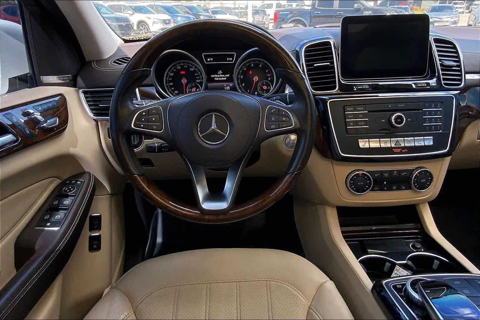 Used 2017 Mercedes-Benz GLS 450 4MATIC image 6