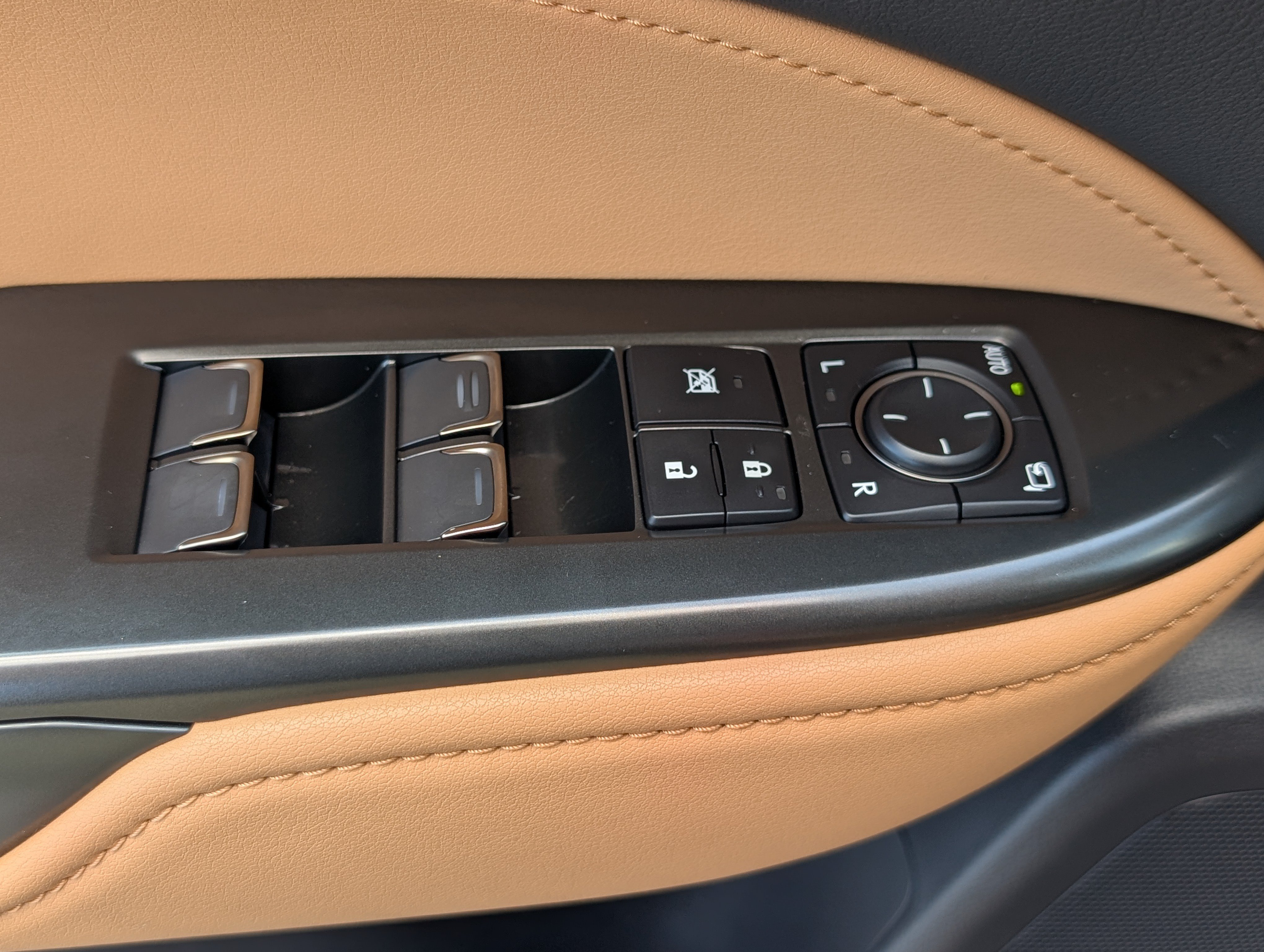 Certified 2024 Lexus NX 350h AWD image 20