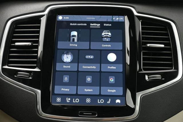 Used 2023 Volvo XC90 B6 Plus w/ Protection Package AWD/4WD image 16