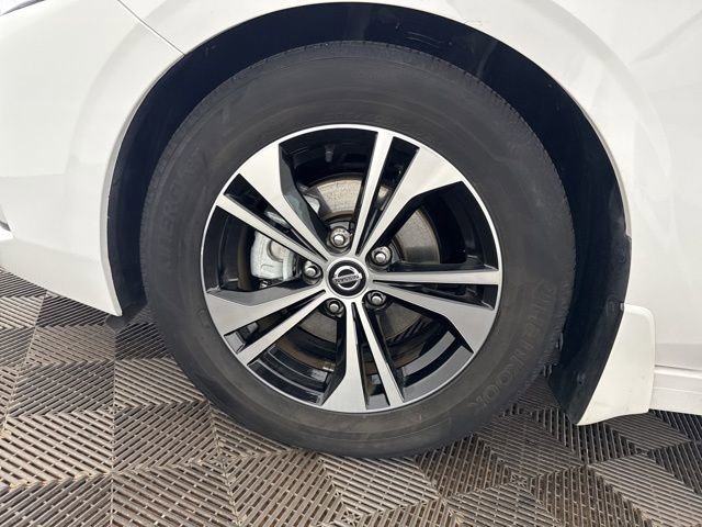 Used 2022 Nissan Sentra SV w/ All-Weather Package image 28