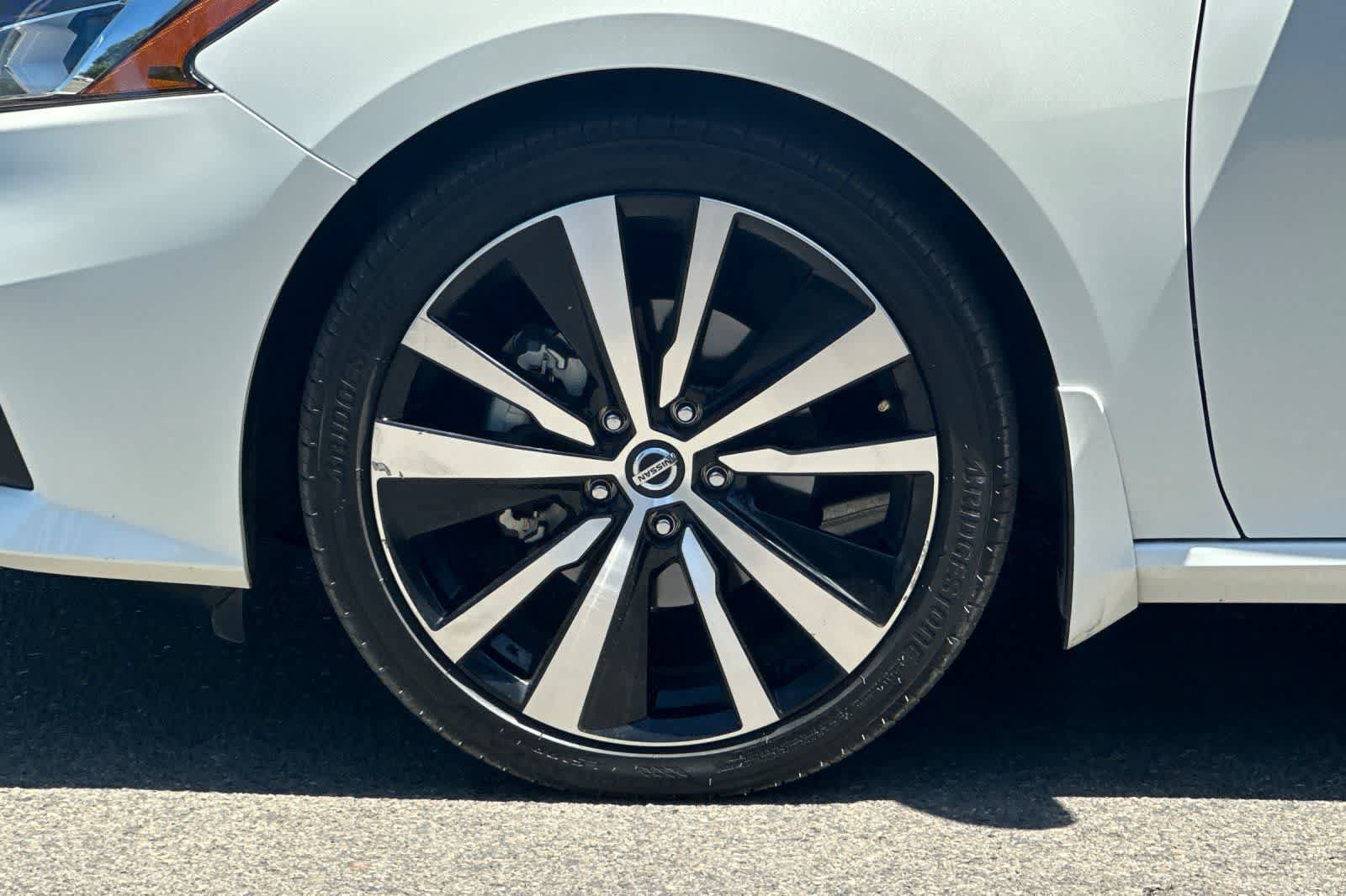 Certified 2022 Nissan Altima 2.5 SR FWD image 34