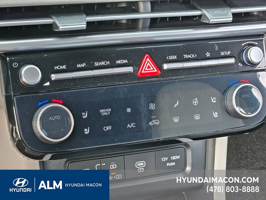 New 2025 Hyundai Tucson Limited image 25