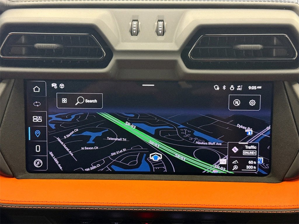 Used 2025 Lamborghini Urus SE image 13