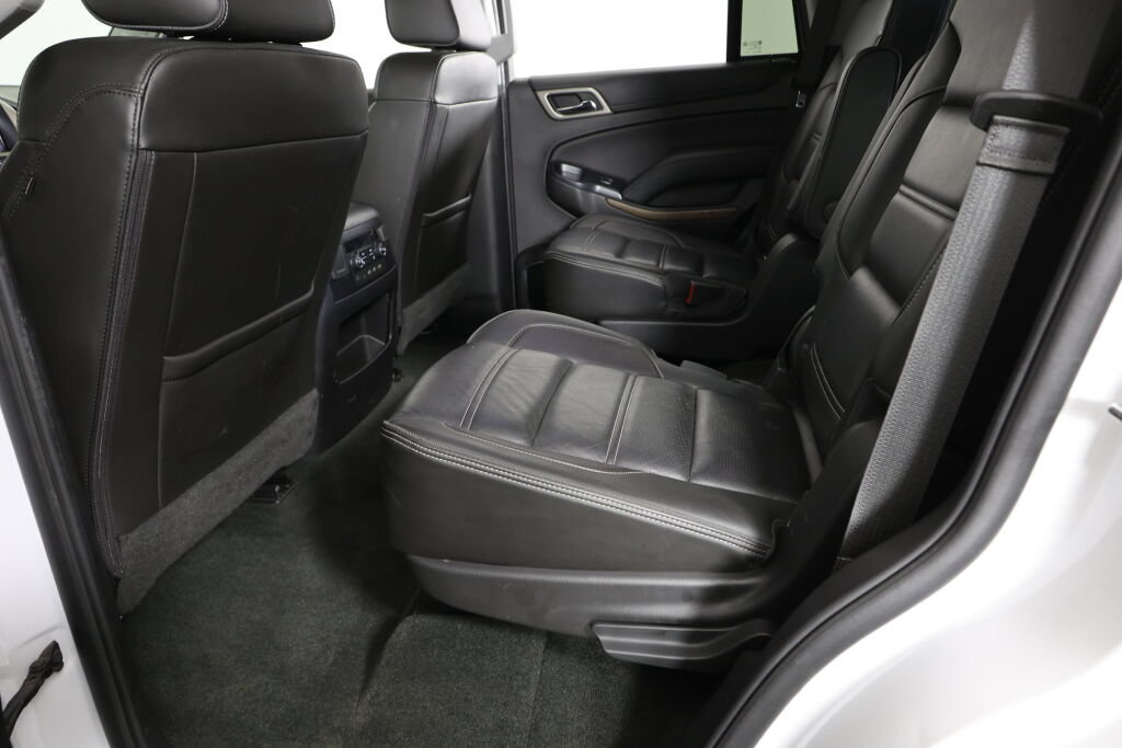 Used 2018 GMC Yukon Denali w/ Open Road Package AWD/4WD image 19