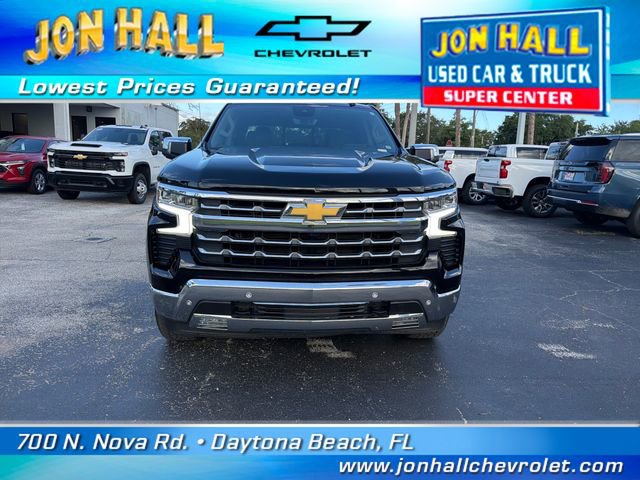 Used 2024 Chevrolet Silverado 1500 LTZ w/ LTZ Premium Package AWD/4WD image 17
