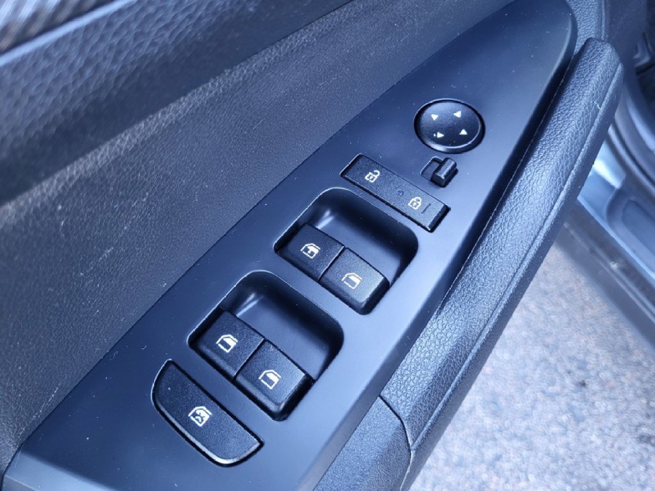 Used 2024 Kia Sportage LX image 26