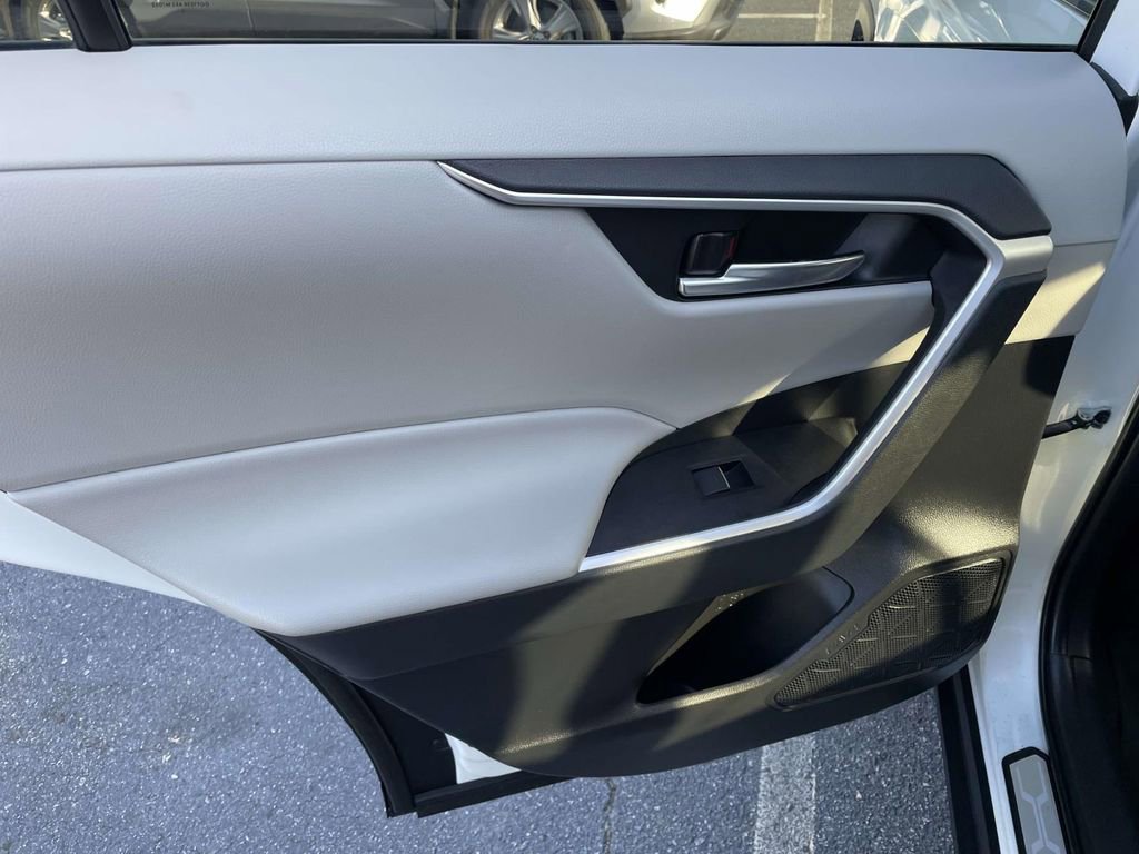 Used 2024 Toyota RAV4 XLE w/ Convenience Package image 22