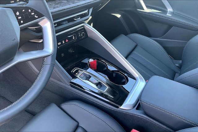 New 2026 Audi Q5 Premium Plus AWD/4WD image 14