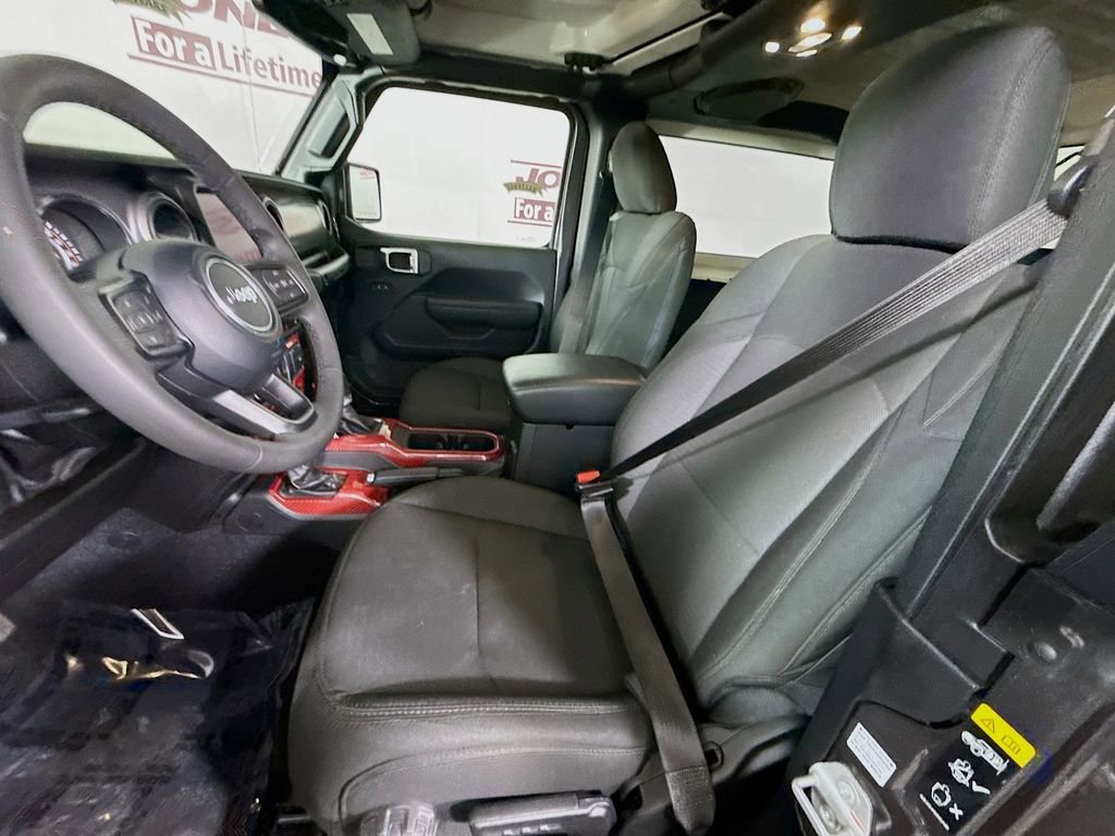 Used 2023 Jeep Wrangler Sport AWD/4WD image 25