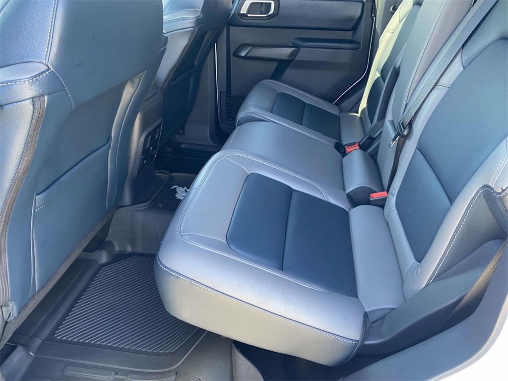 Used 2024 Ford Bronco Outer Banks image 14