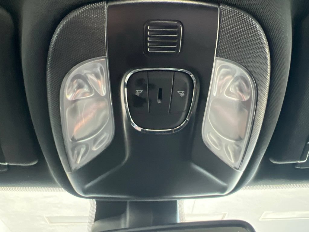 Used 2025 Jeep Compass Limited AWD/4WD image 43