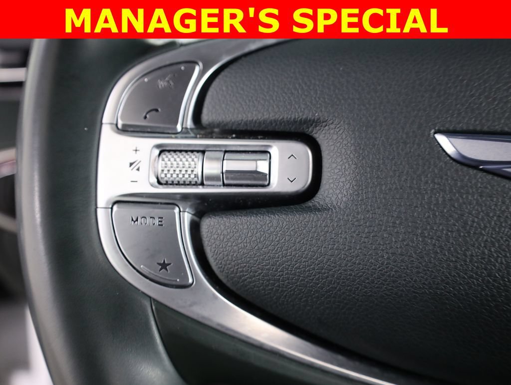 Used 2022 Genesis GV70 2.5T w/ Advanced Package AWD/4WD image 12