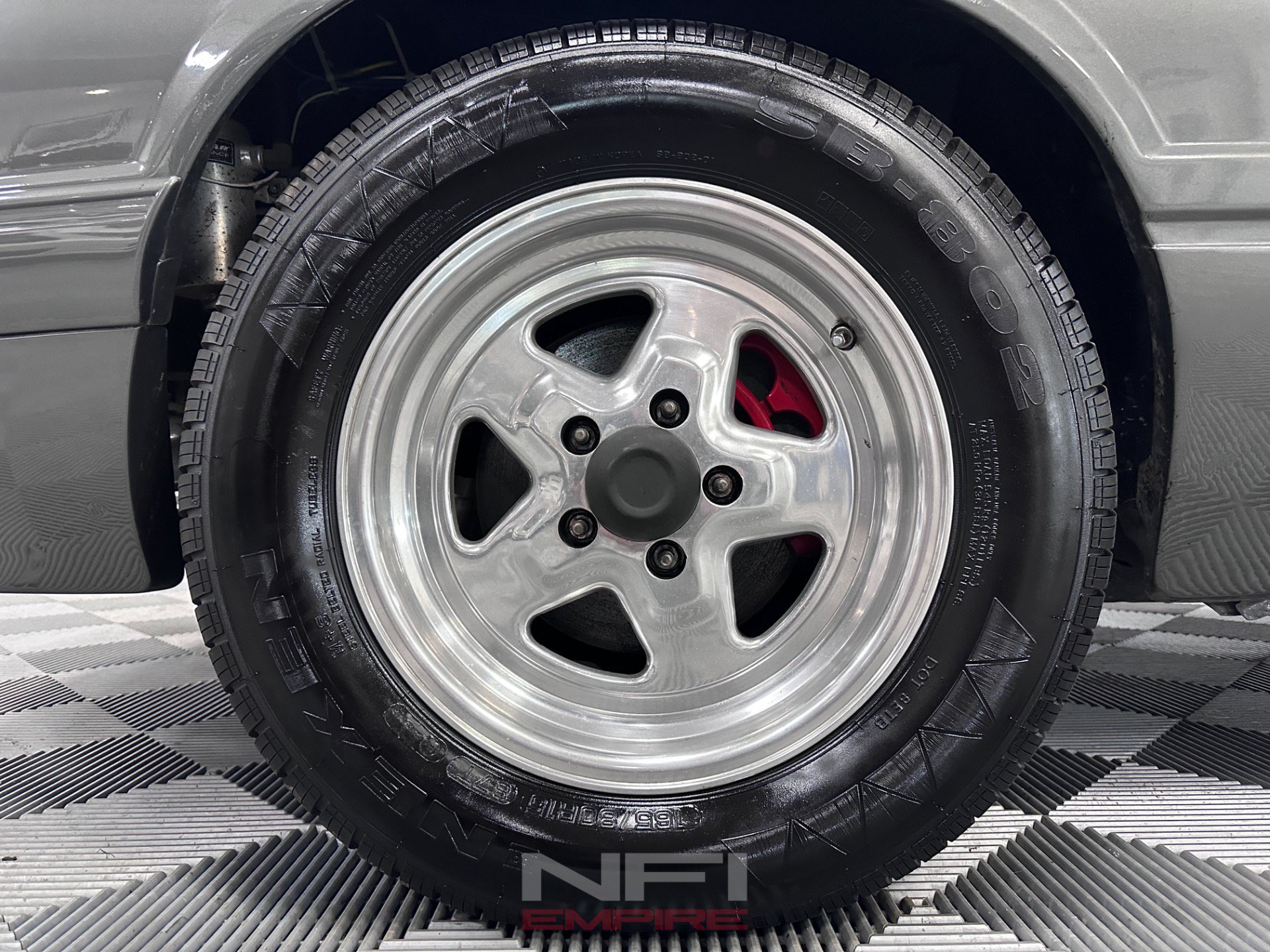 Used 1988 Ford Mustang LX RWD image 12