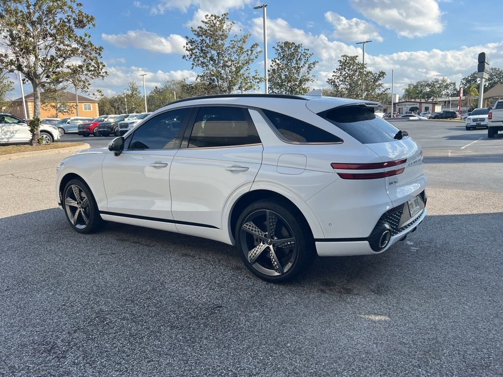 Used 2022 Genesis GV70 3.5T Sport w/ Sport Prestige Package image 4